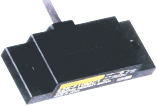 Capteurs de proximité de capacité, série E2K-F, E2K-F10MC1, E2K-F10MC2 |FR|